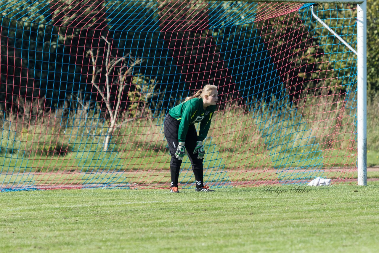 Bild 216 - B-Juniorinnen Krummesser SV - SV Henstedt Ulzburg : Ergebnis: 0:3